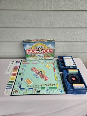 Monopoly Deluxe Edition COMPLETE Parker Brothers 1998 Golden Tokens VTG